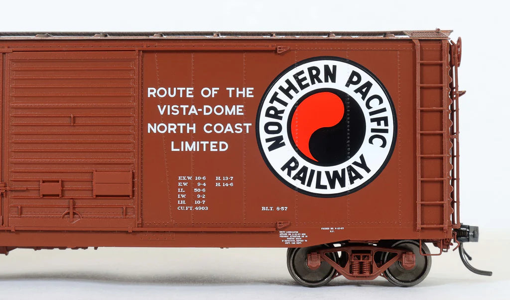 Moloco Trains 70004 HO Scale 50' XM Double Door Boxcar Northern Pacific NP