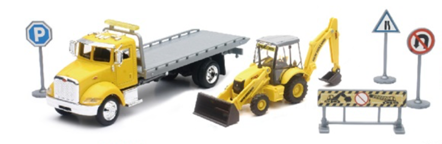 New Ray Toys 16183 1/43 Die Cast Peterbilt Flatbed Truck with New Holland B110C