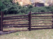 Osborn Model Kits 1082 HO Scale Log Fence Kit