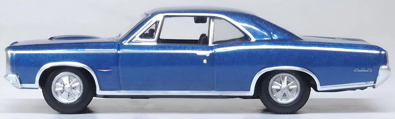 Oxford Diecast 87PG66001 HO Scale (1:87) 1966 Pontiac GTO - Fontaine Blue