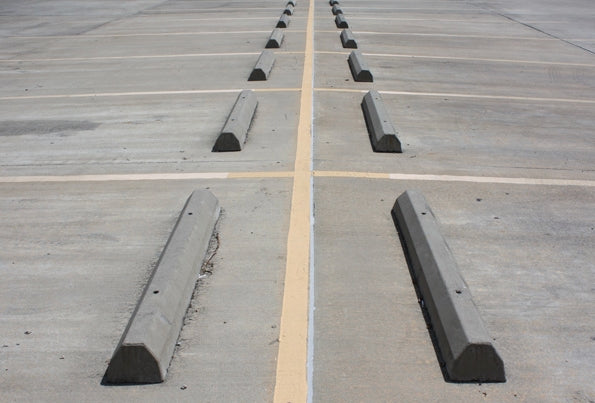 Pikestuff 541-1016 HO Scale Concrete Parking Barriers (12 Pack)