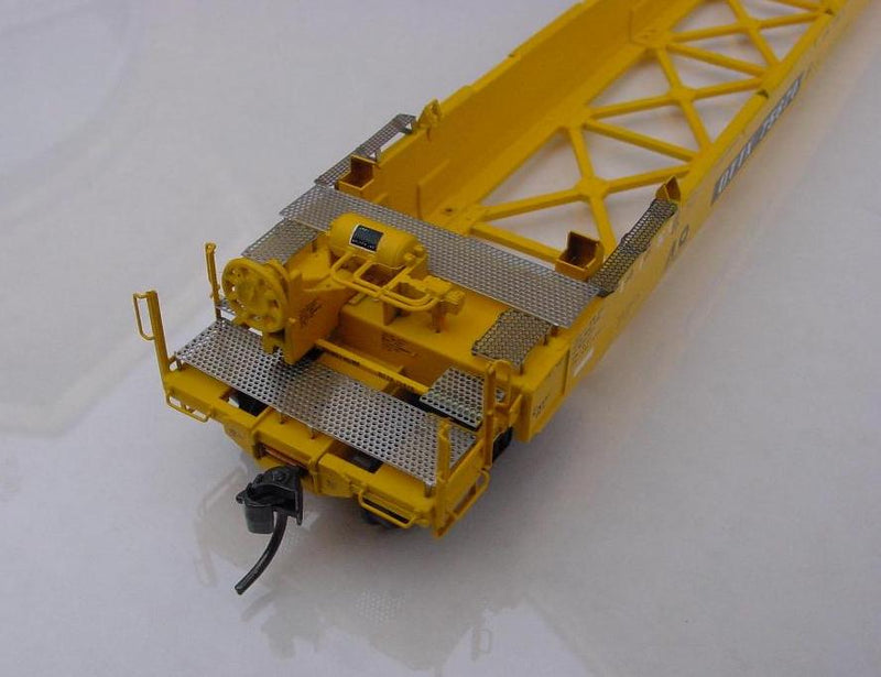 Plano Model Products 156 N Scale Maxi III Walkway Set for Athearn 5 Unit Well Car Set