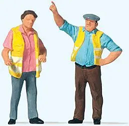 Preiser 28235 HO Scale Figures - Man and Woman with Yellow Vests