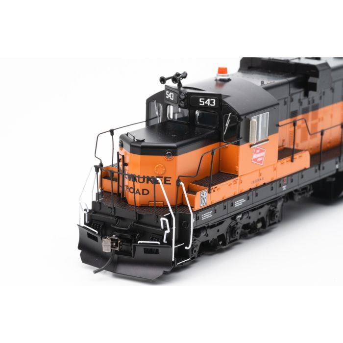 Rapido HO Scale EMD SD10 Diesel Milwaukee Road MILW