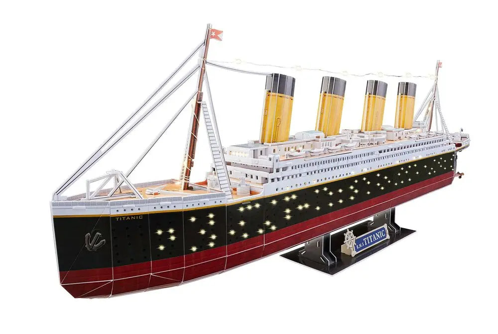 Revell 0154 RMS Titanic 266 Piece 3D Puzzle (LED Edition)