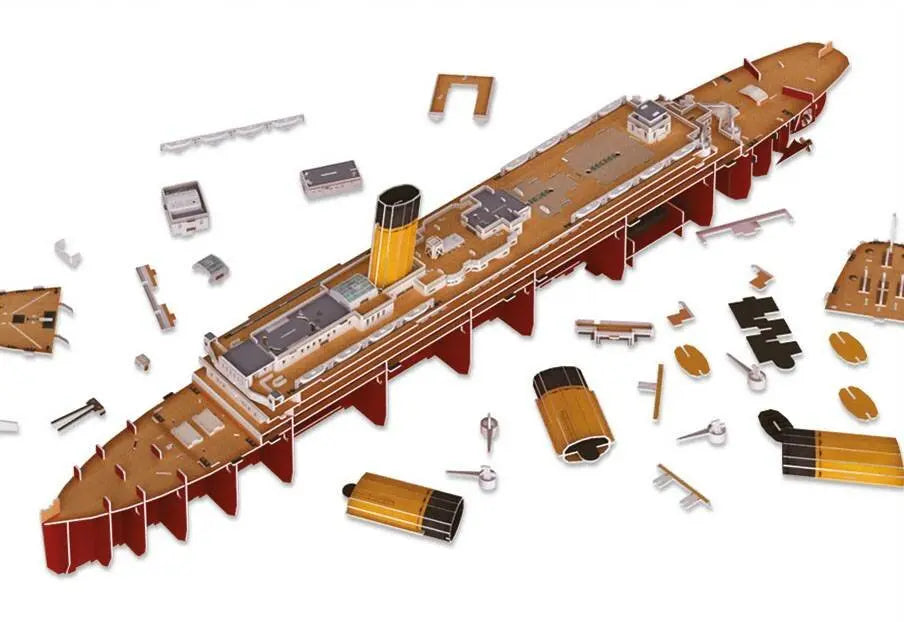 Revell 0154 RMS Titanic 266 Piece 3D Puzzle (LED Edition)
