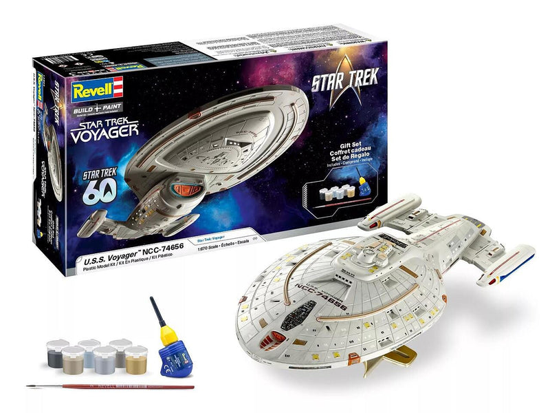 Revell 13604 1/670 Star Trek U.S.S. Voyager NCC-74656 Skill 3 Model Kit