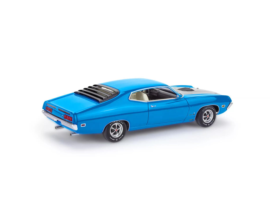 Revell 14534 1/25 1970 Ford Torino GT Skill Level 4 Model Kit