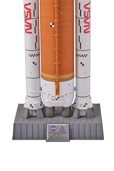 Revell 15877 1/144 Artemis I Space Launch System Level 4 Plastic Model Kit