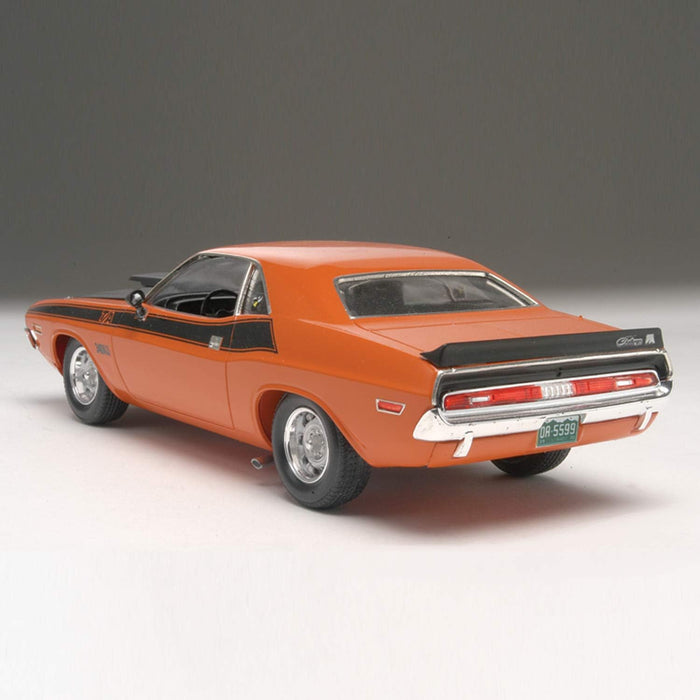 Revell-MONOGRAM 2596 1/24 1970 Dodge Challenger