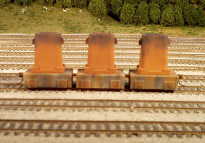 Rix Products 628-0601 HO Scale Ingot Buggies & Molds (3 Pack)
