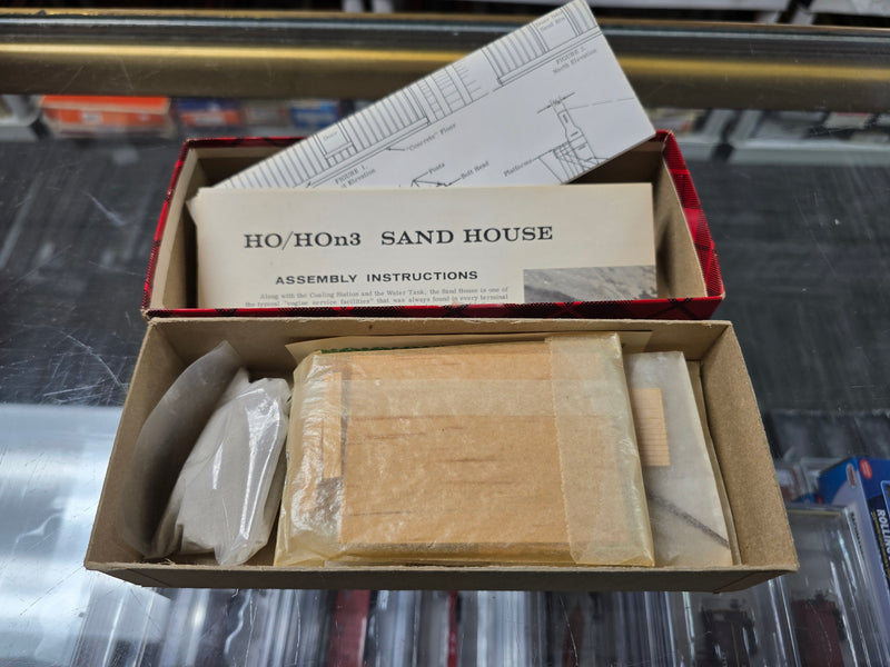 Campbell 358-495 HO Scale Sand House Kit - NOS
