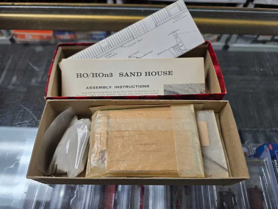 Campbell 358-495 HO Scale Sand House Kit - NOS