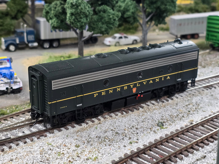 Walthers Proto HO Scale EMD F7B Diesel Pennsylvania "Brunswick" 9858B - Like New USED
