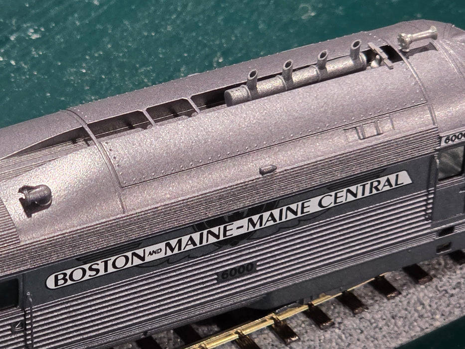 Bethlehem Car Works 6000 HO Scale Boston and Maine Flying Yankee Kit