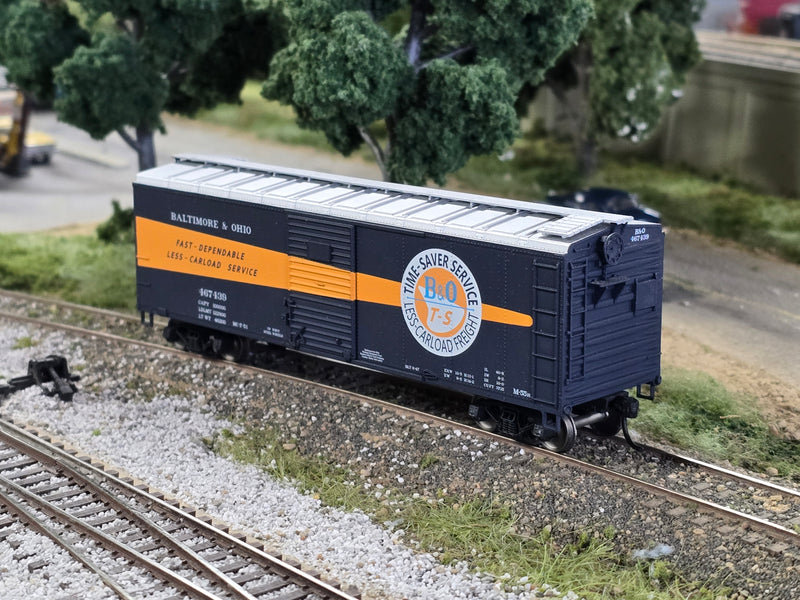 Bowser 43147 HO Scale 40' Boxcar Baltimore & Ohio Time Saver B&O 467439 - USED