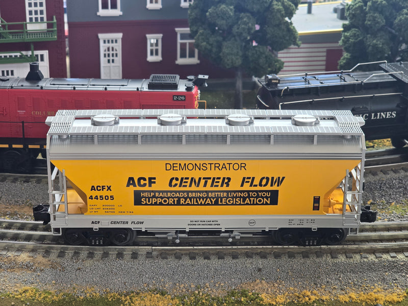 MTH Premier 20-97423 O  Scale 2 Bay Centerflow Hopper Car ACF Demonstrator ACFX 44505 - USED