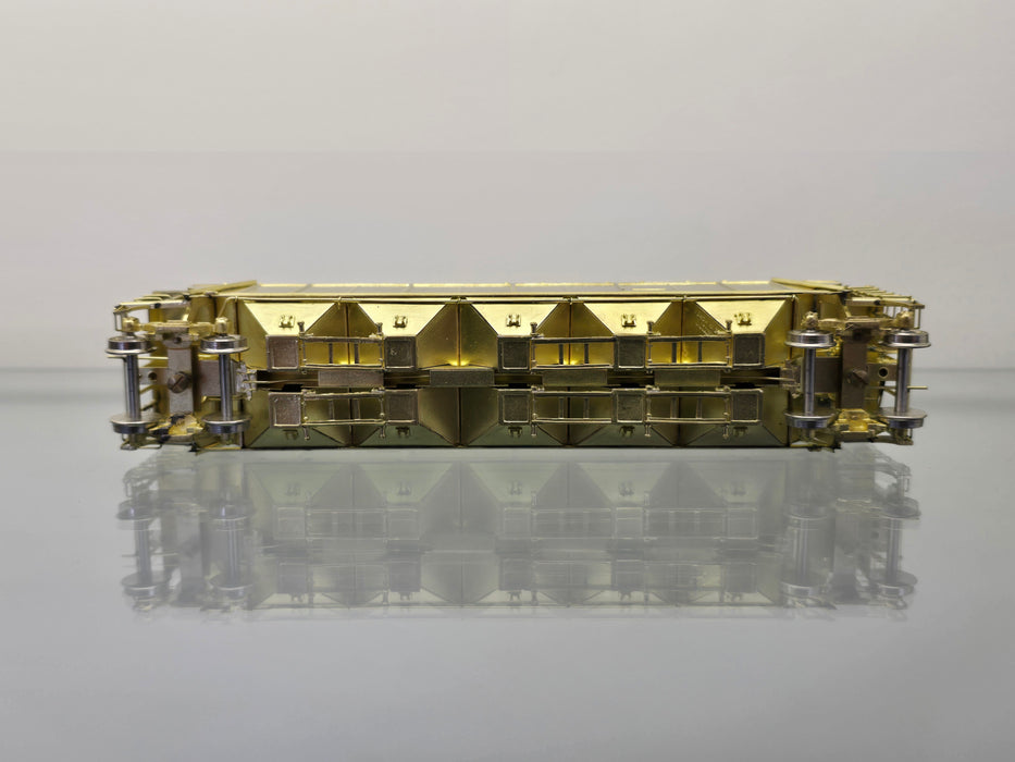 Overland 1313 HO Scale PRR H32 5 Bay Covered Hopper - Un-painted Brass