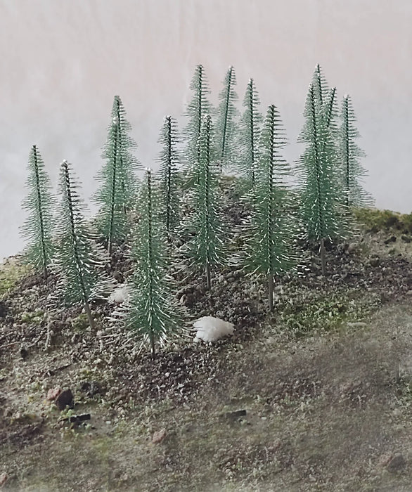 Rock Island Hobby 24202 Snow Covered Fir Trees 16 Pack Assortment