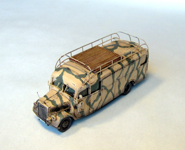 Roden Models 720 1/72 Opel 3.6-47 Omnibus Model Kit
