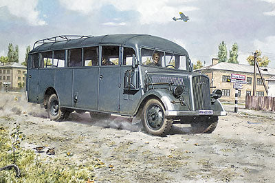 Roden Models 720 1/72 Opel 3.6-47 Omnibus Model Kit