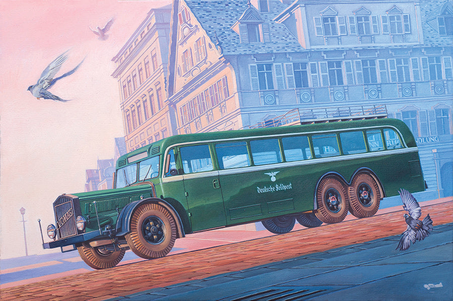 Roden Models 824 1/35 Vomag Omnibus 7 OR 660 Staff Bus Model Kit