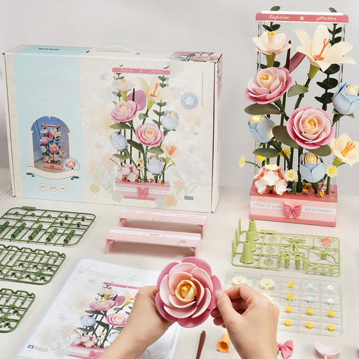Rolife AF01D DIY 3D Puzzle - Blooming Bouquet Box