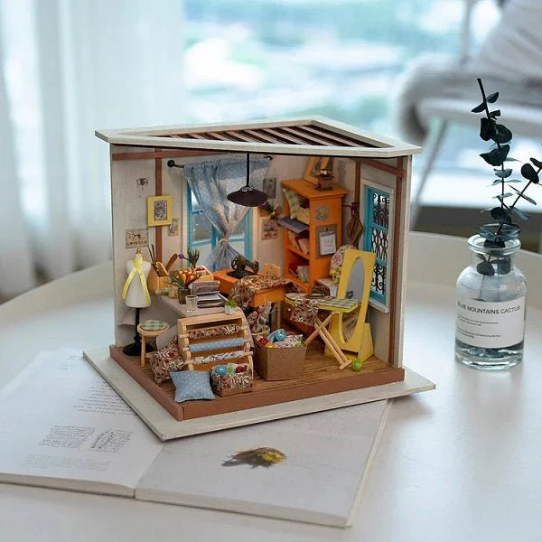 Rolife DG101 DIY Miniature House Kit - Lisa's Tailor