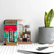 Rolife DG109 DIY Miniature House Kit - Simon's Coffee Shop