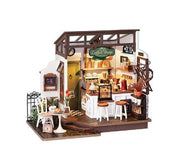Rolife DG162 DIY Miniature House Kit - No.17 Cafe
