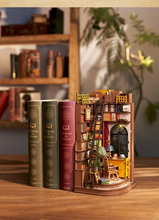 Rolife TGE02 DIY Book Nook 3D Puzzle - Silent Corner Study