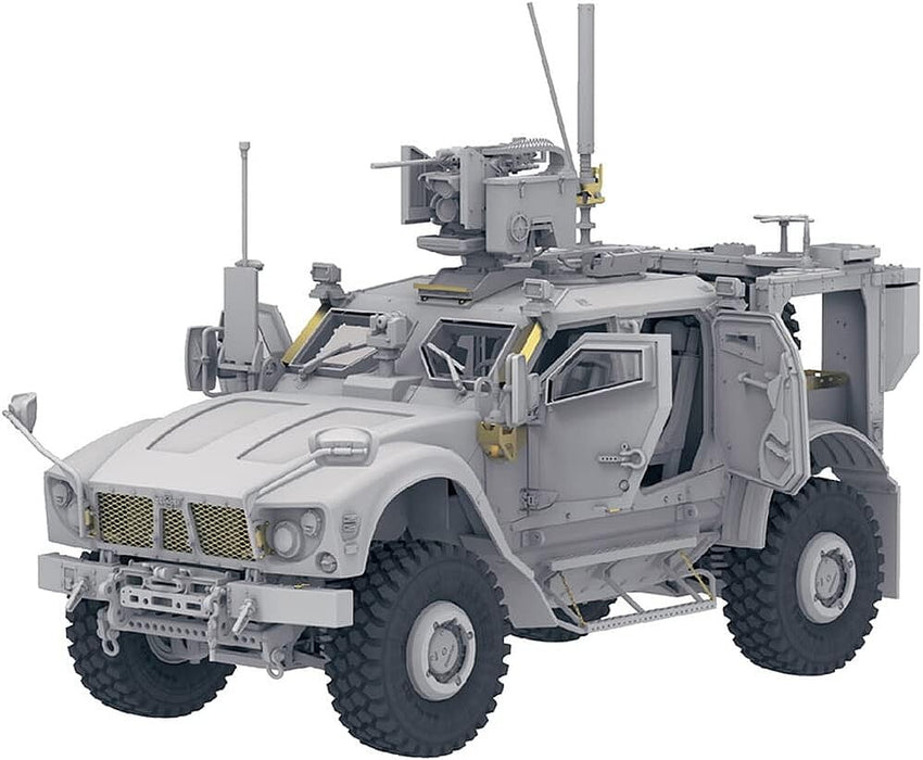 Ryefield Models 4801 1/48 M1024A1 1-ATV MRAP with Interior Model Kit