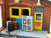 ScaleSigns HO-15-v4 HO Scale Propane Cage with Tanks - Griff's