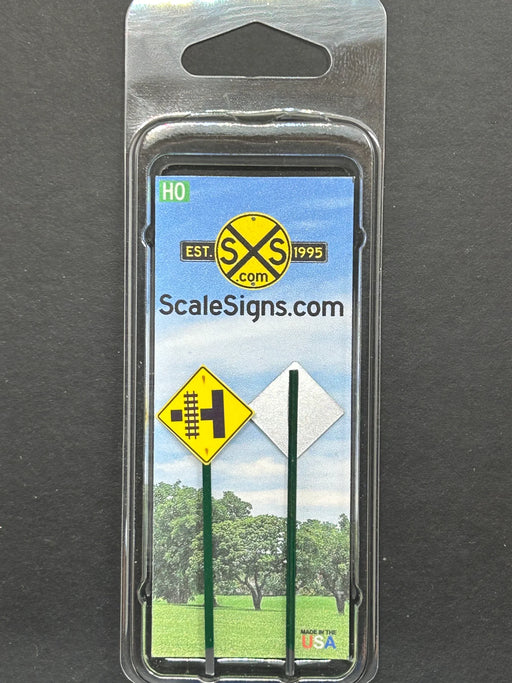 ScaleSigns HO-2013CR HO Scale Railroad Crossing Right Sign (2 Pack)