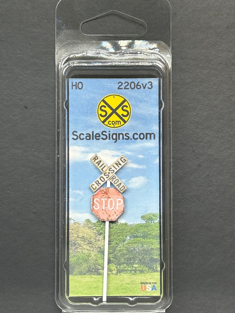 ScaleSigns HO-2206-v3 HO Scale Crossbucks and Stop Sign with Light Rust