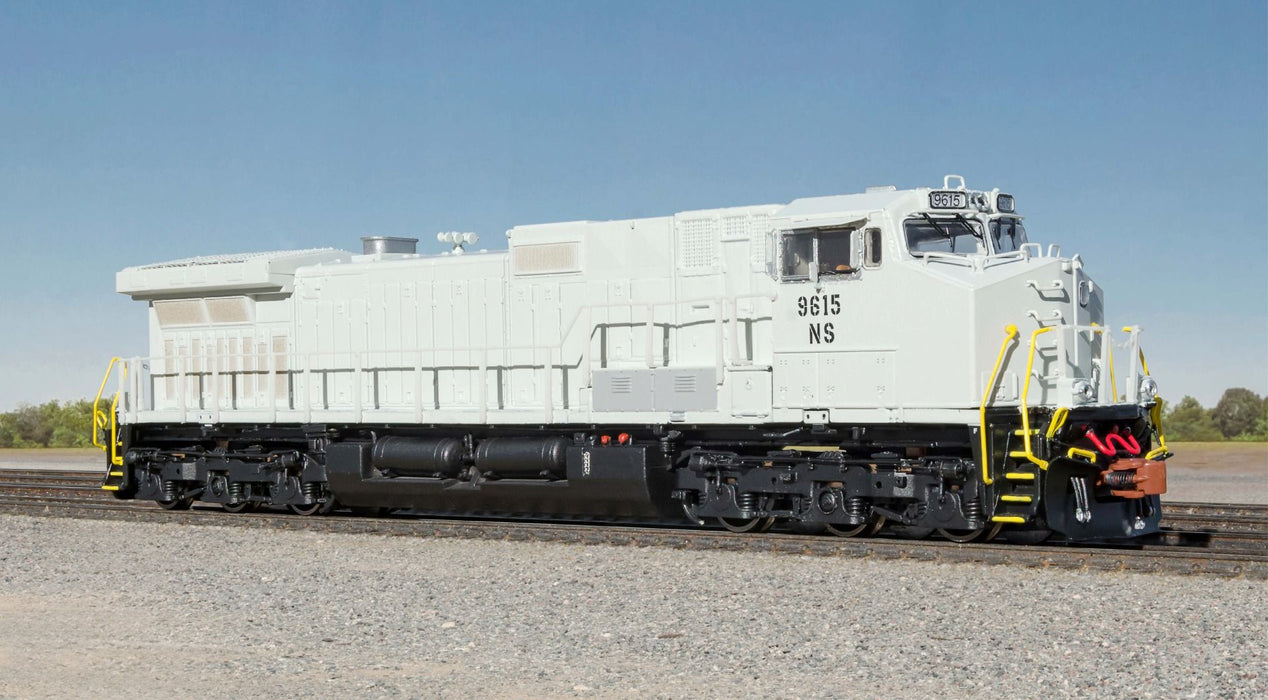 ScaleTrains Rivet 38718 N Scale GE DASH 9 Diesel Norfolk Southern Primer NS 9615 - DC