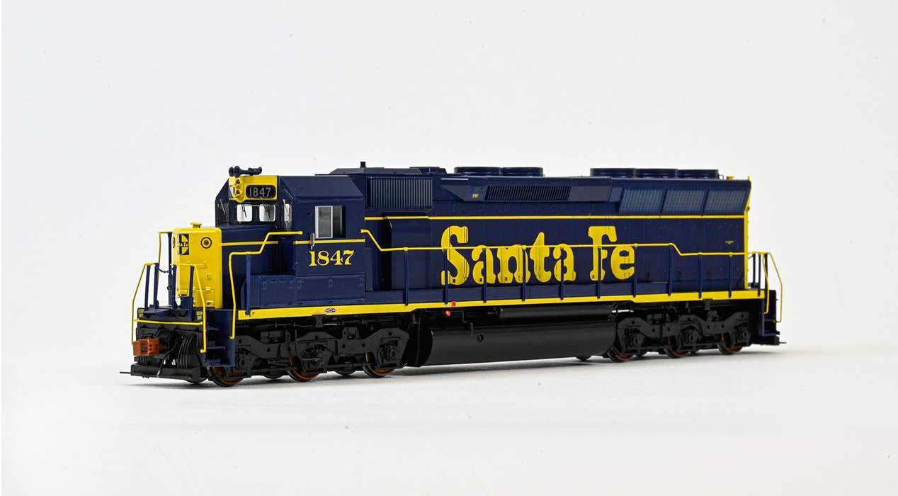 ScaleTrains Rivet 39703 HO Scale EMD SD45 Phase Ib1 Santa Fe Pinstripe ATSF 1847 DCC & Sound