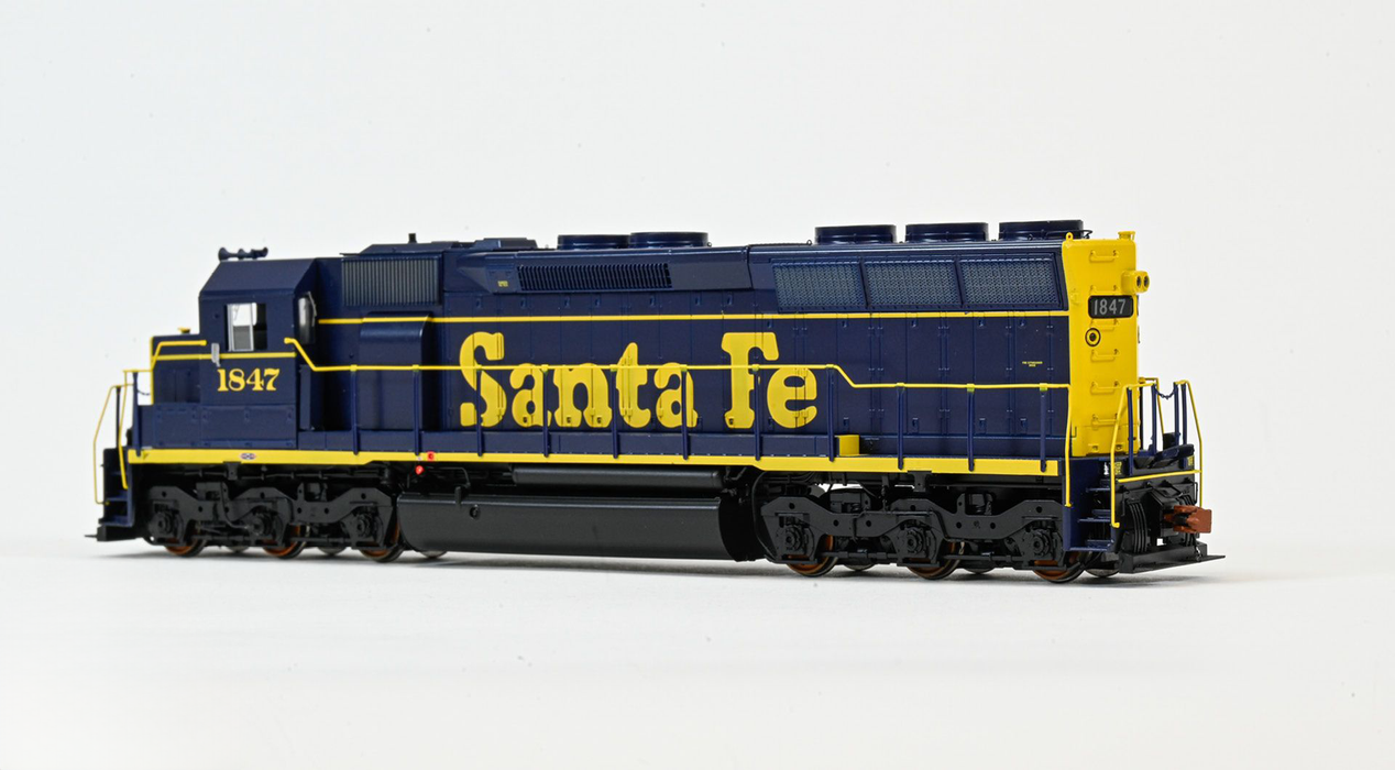 ScaleTrains Rivet 39705 HO Scale EMD SD45 Phase Ib1 Santa Fe Pinstripe ATSF 1854 DCC & Sound