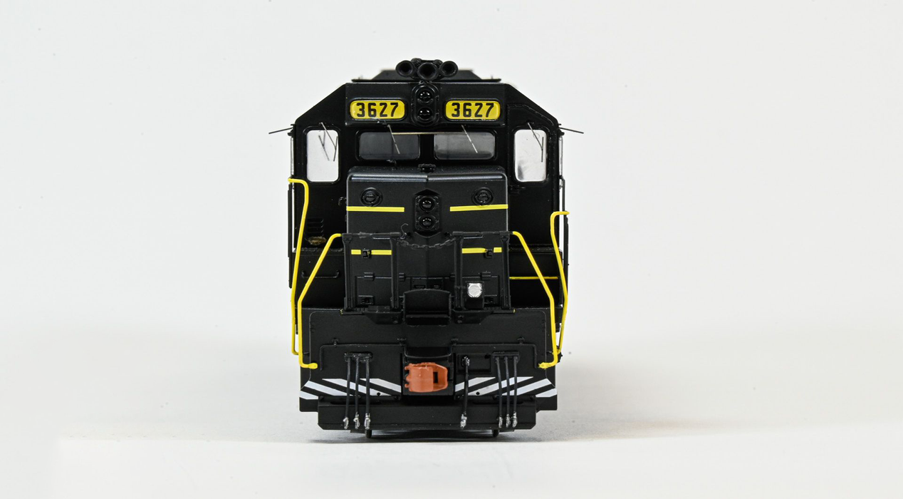 ScaleTrains Rivet 39768 HO Scale EMD SD45 Phase IIc Clinchfield "ex-SCL" 3627