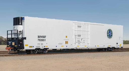 ScaleTrains Rivet 40160 HO Scale 82' 7111 Mechanical Reefer (Conspicuity) BNSF 794094