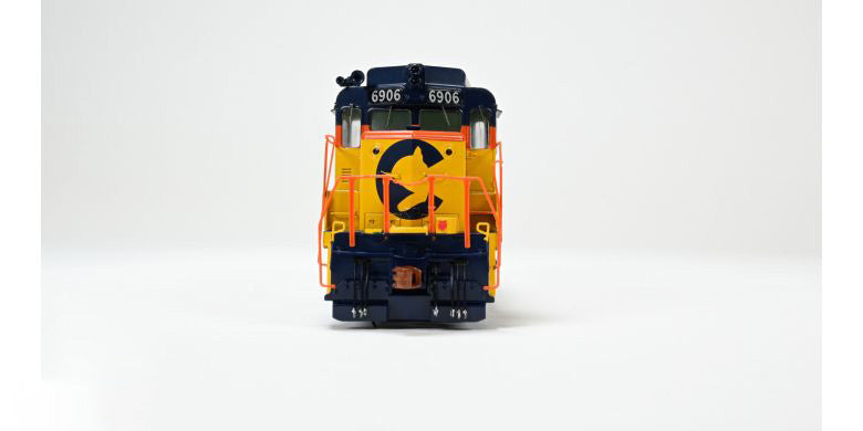ScaleTrains Rivet 40953 HO Scale EMD GP30 Phase Id Chessie System B&O DCC LokSound