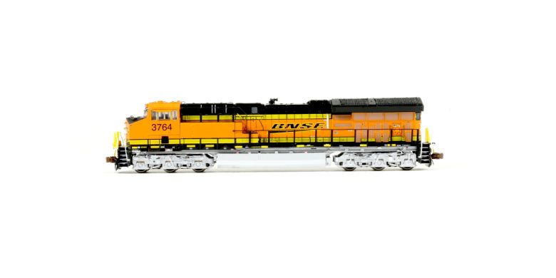 ScaleTrains Rivet Counter 30992 N Scale GE ET44C4 Diesel BNSF Heritage 3 3764 DCC and LokSound (USED)