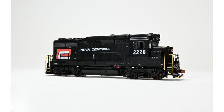 ScaleTrains Rivet HO Scale EMD GP30 Phase Ie Penn Central Red and White Logo 2226