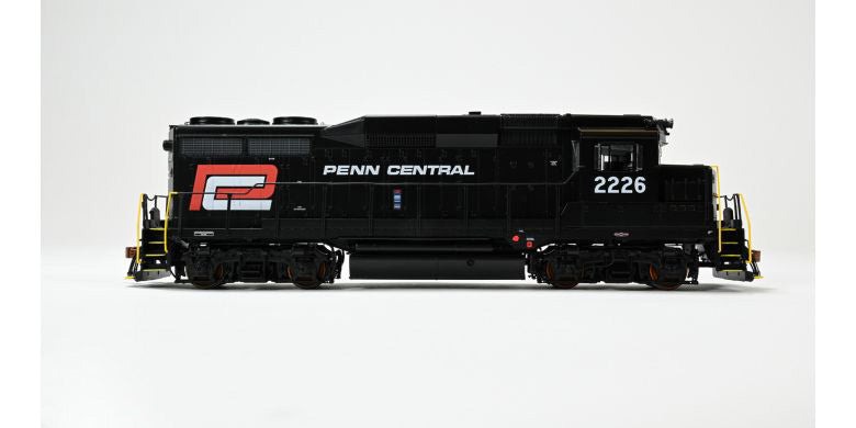 ScaleTrains Rivet HO Scale EMD GP30 Phase Ie Penn Central Red and White Logo 2226