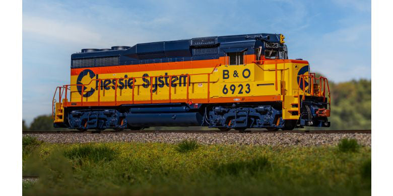 ScaleTrains Rivet HO Scale EMD GP30M Chessie System B&O 6923