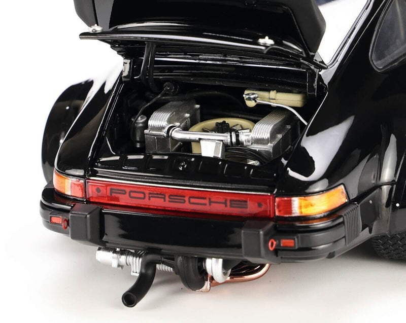 Schuco 450034300 (1:18) 1976 Porsche 934 RSR Coupe - Black