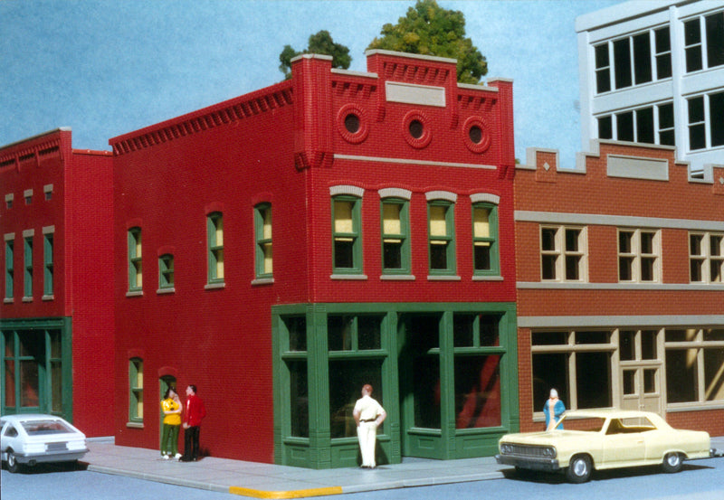 Smalltown USA 699-6001 HO Scale Mike's Market Building Kit