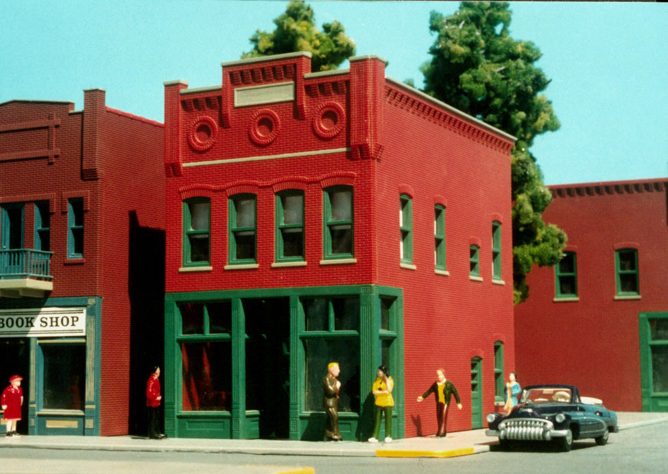 Smalltown USA 699-6003 HO Scale Jessica's Salon Building Kit