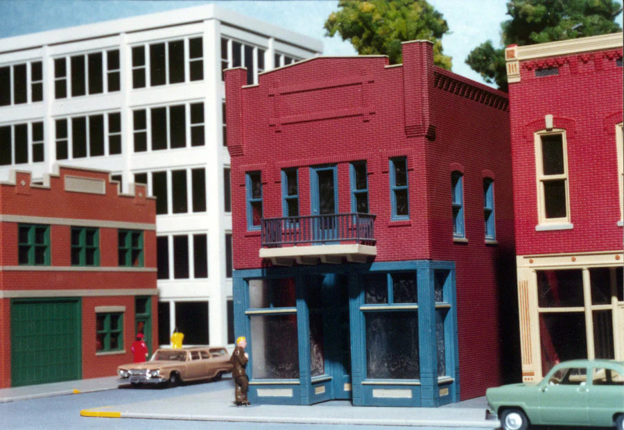 Smalltown USA 699-6021 HO Scale Kevin's Toy Store Building Kit