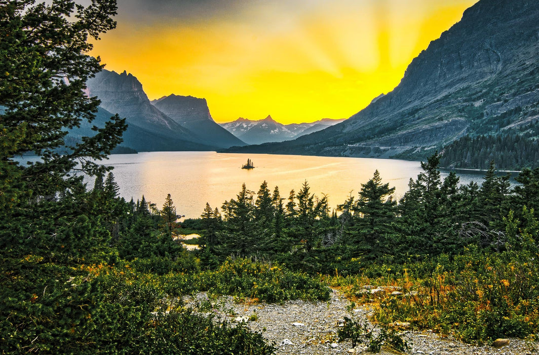 Wimberley Puzzle Company St. Mary Lake | Glacier National Park Puzzle | 250, 500, 1000 Pieces